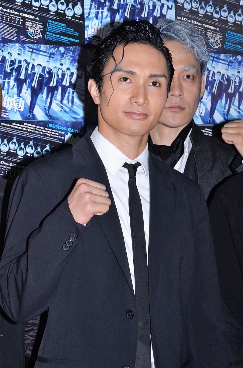 「橘ケンチ「僕も二十歳ぐらいの気持ち」　共演者に名入りジャ－ジ－贈るも「全員だぼだぼ」」1枚目/1