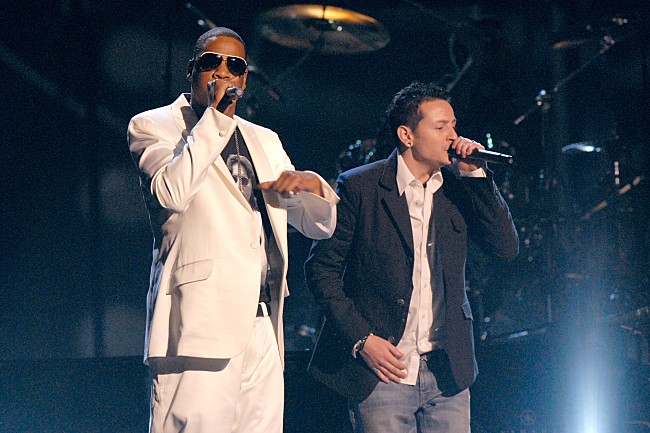 「ジェイ・Z、リンキン・パークのチェスターを追悼し「Numb/Encore」を披露」1枚目/1