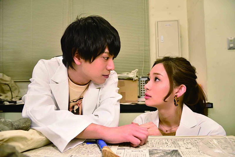 「©2017町麻衣/祥伝社/映画「アヤメくんののんびり肉食日誌」製作委員会」3枚目/6