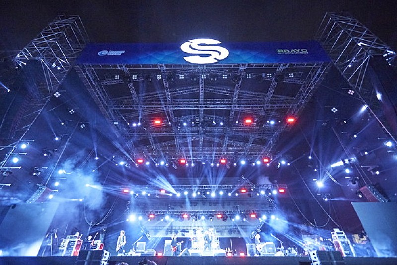 「LUNA SEA「上海大好きです」 サマソニ上海のヘッドライナーで驚異のパフォーマンス」1枚目/7