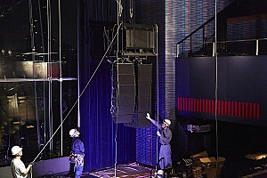 ビルボード 81A-G2aGWFL.jpg