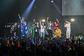「超特急【超フェス】にココリコ＆椿鬼奴が登場！“ホホホイダンス”＆ボン・ジョヴィでがっつりコラボ」1枚目/14