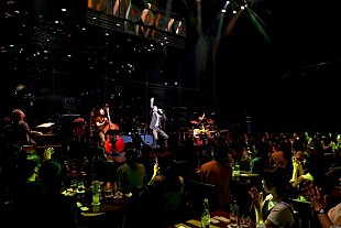 「平井 堅がビルボードライブ東京でプレミアムライブを開催」