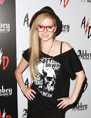 「アヴリル・ラヴィーン、ネット上で最も危険なセレブに？」