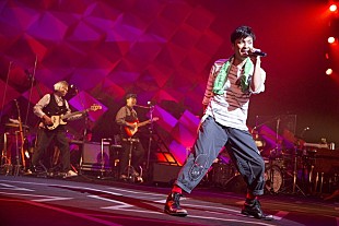 「森山直太朗 15周年ツアーのドキュメンタリー公開！ 誕生日サプライズなど舞台裏に密着」