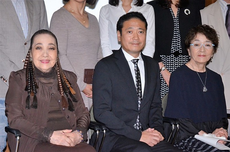 「「川島なお美動物愛護基金」を設立　夫・鎧塚俊彦も尽力「各自ができることを」」1枚目/1