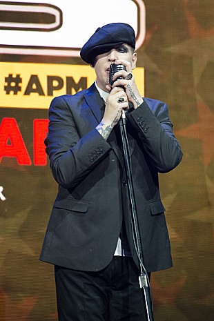 「マリリン・マンソン、NY公演中に負傷　ツアー9公演をキャンセル」