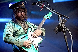 「『10月9日はなんの日？』ジョン・レノンと息子ショーン・レノンの誕生日」