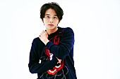 「北村匠海 『恋と嘘』単独インタビュー（後編）、「自分を出せる場所は音楽で、自分の個性がないところから創り上げていくのがお芝居」」1枚目/4