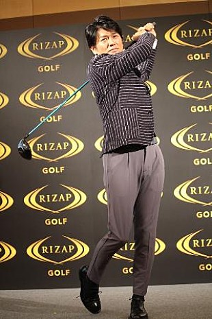 「高橋克典、ゴルフで“スコア１００切り”達成　「佐藤浩市さんに追従できるよう…」」