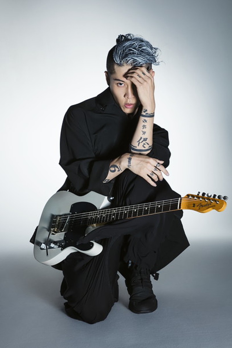 ＭＩＹＡＶＩ「MIYAVI 新作収録曲「Flashback/MIYAVI vs KenKen」がアニメ『刻刻』主題歌に決定」1枚目/4