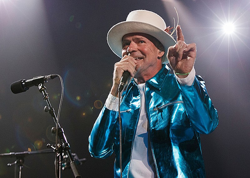 「ザ・トラジカリー・ヒップのフロントマン、ゴード・ダウニーが53歳で死去」1枚目/1