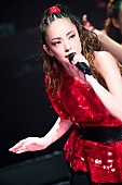 「安室奈美恵 最多100公演ツアーに25周年沖縄凱旋公演、引退発表……怒涛の2017年に見た「私らしく 2018年9月16日を迎えたい」の理由」1枚目/17