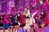 「荻野目洋子と登美丘高校ダンス部が「ダンシング・ヒーロー」を初共演」1枚目/3