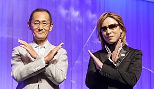 「YOSHIKI×山中教授の対談動画公開！ 名曲「Forever Love」ピアノ生演奏も」