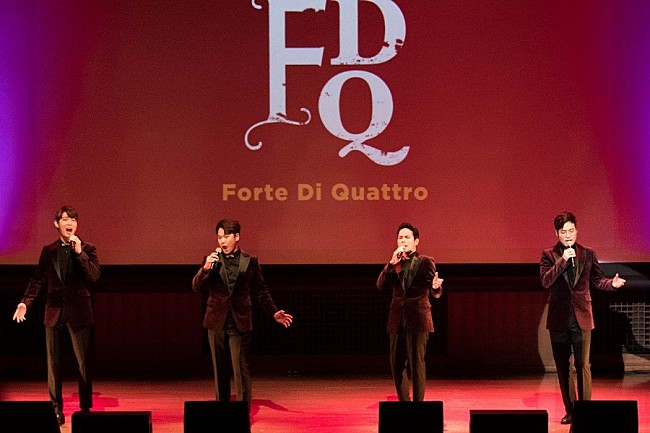 「韓国発フォルテ・ディ・クアトロ、初来日ショーケースで拍手の嵐！　日本語での歌唱も」1枚目/7
