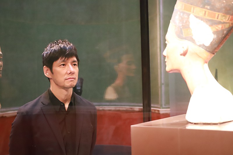 「松嶋&西島、エジプト旅で古代ロマンを探求 「これまでのイメ-ジを覆すような物語」」1枚目/1