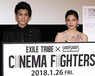 「岩田剛典は真冬の雪中ロケ「遭難するかと」　石井杏奈は真夏で「ガングロになりました」」