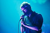 「ザ・ナショナル、ベルギー公演で名盤『ボクサー』の再現ライブを行う」1枚目/1