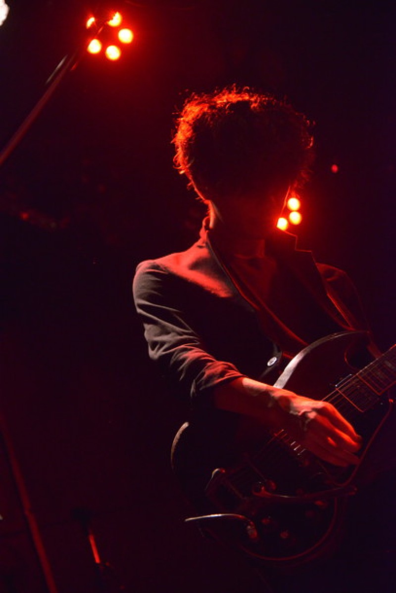 「BURGER NUDS」2枚目/15