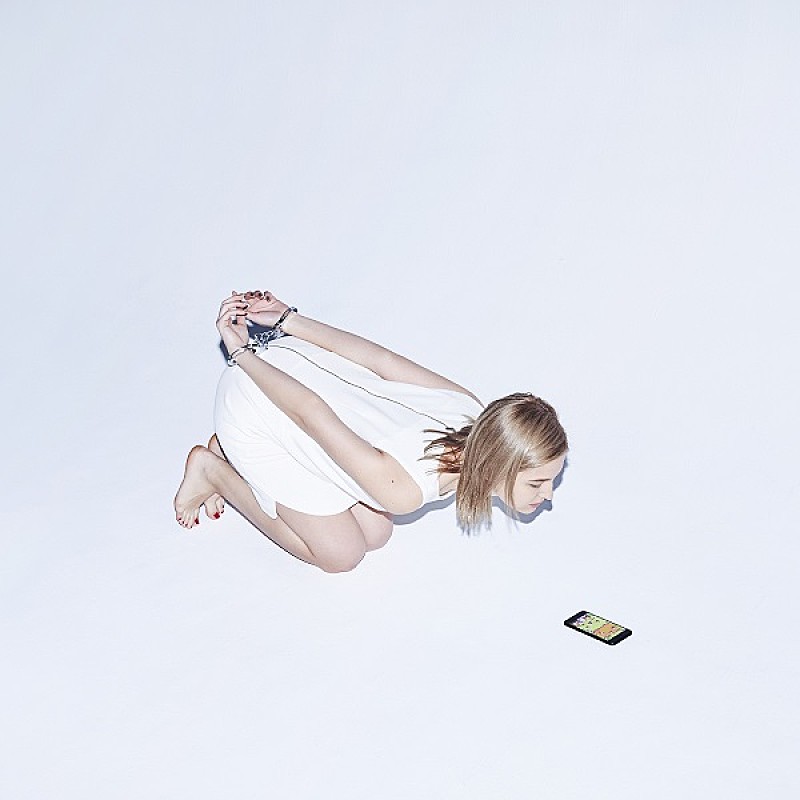 「初回限定盤」2枚目/3