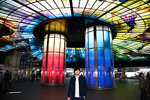 「秦 基博 台湾・高雄の公開収録イベントで「ひまわりの約束」など弾き語り」