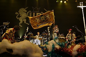 x200_sub_image136731.jpg