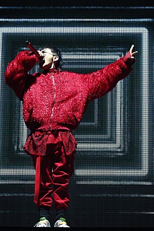 「G-DRAGON(BIGBANG)のソロワールドツアー東京ドーム公演映像作品が2/7リリース」