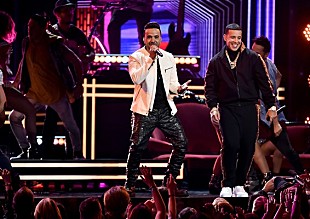 「【第６０回グラミー賞】ルイス・フォンシ＆ダディー・ヤンキー、「デスパシート」披露」