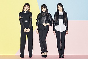 「TrySail ホールツアー開幕！ 初披露の新曲にも完璧なレスポンスに驚き!! 幕張メッセ追加公演も発表」