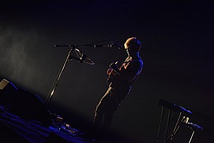 「スガ シカオ「ハロー！ 東京ーー！」デビュー21周年当日の記念日ライブが大盛況」