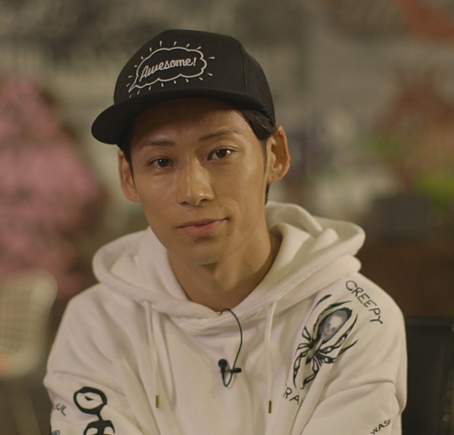 「UVERworld TAKUYA∞コメント映像公開！ TYCOONツアー＠横浜アリーナ公演、3/18 WOWOWにてオンエア」1枚目/1