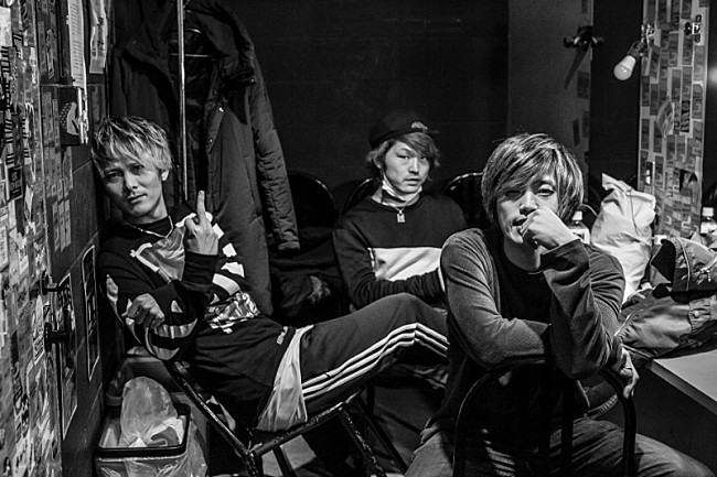 「大阪の3ピースバンド ユビキタス、4/9,10に行われる大阪でのライブをもって活動休止することを発表」1枚目/4