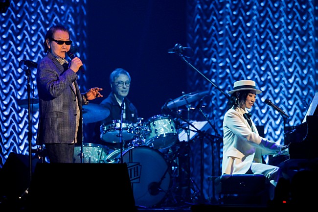 「荒井由実1stアルバム『ひこうき雲』豪華アーティストで再現したライブ5/13にWOWOWで放送決定」1枚目/10