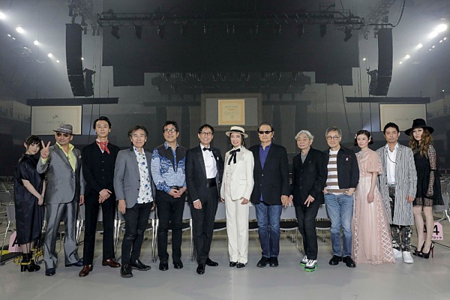 「撮影：上飯坂 一」9枚目/10