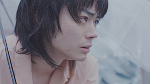 「菅田将暉が号泣！ 石崎ひゅーいの新曲「ピリオド」MVで失恋した男を熱演」