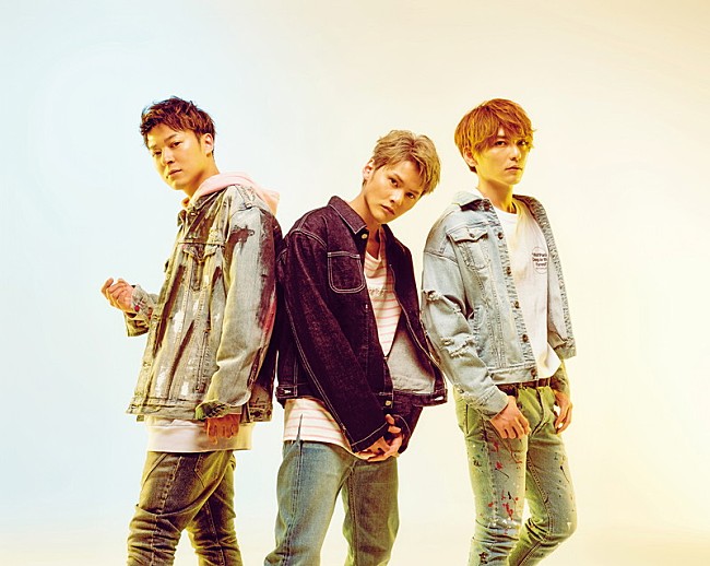 「Lead 新曲「Bumblebee」のMV裏テーマは“ミュージカル”」1枚目/5