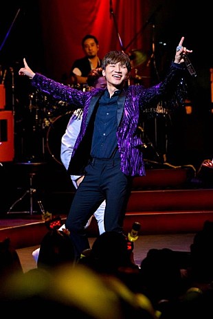 「D-LITE（BIGBANG）入隊前最後のソロツアー映像作品『DなSHOW Vol.1』5月リリース」