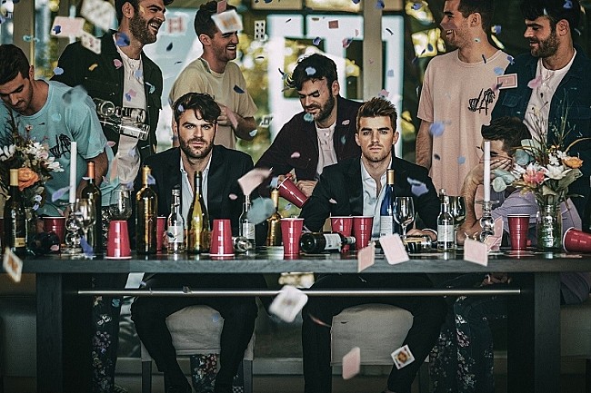 「ザ・チェインスモーカーズ、「エヴリバディ・ヘイツ・ミー」MV公開　連続リリース計画も明らかに」1枚目/2