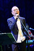 「小林克也＆ザ・ナンバーワン・バンド、“喜寿”を祝し初期メンバーが34年ぶりに再集結したライブをレポート」1枚目/18