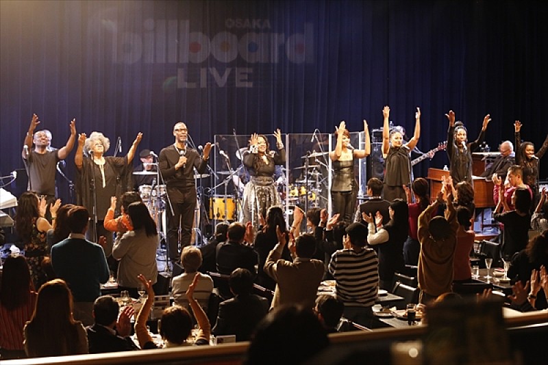 サウンズ・オブ・ブラックネスの大阪公演をレポート“全てを超え、音楽というただ一つの共通点でつながる空間”