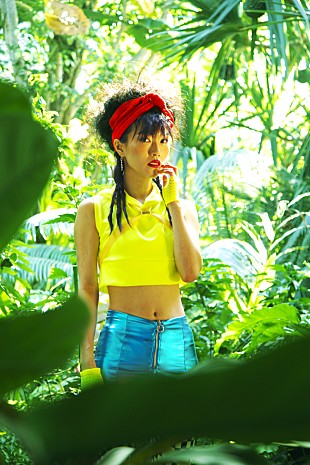 「野佐怜奈、初カバーアルバムのリード曲「ROBOT」MV完成＆リリースイベント情報公開」