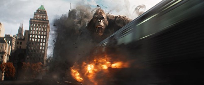 「『レディ・プレイヤー１』3分超えの手に汗握るノンストップ・アクションシーン映像が公開」1枚目/3