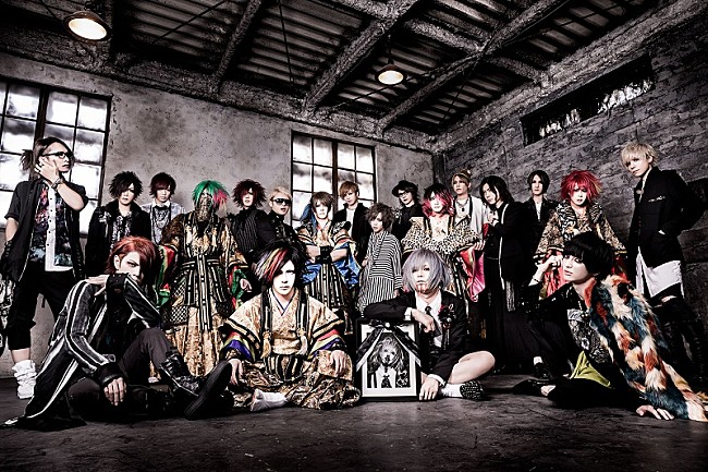 「己龍、BugLug、vistlip、R指定の『4マンツアー密着ドキュメント特別番組』が4/19放送決定」1枚目/5