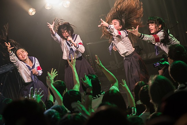 「新しい学校のリーダーズ 初ワンマン！ H ZETTRIOと共に全力の訴え」1枚目/10