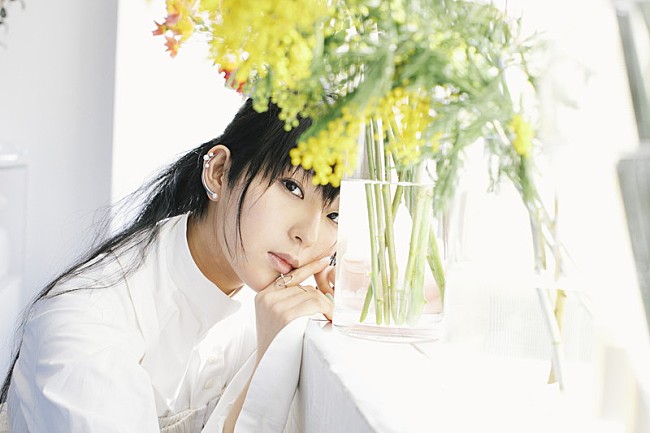 「DAOKO 新曲は小林武史プロデュース！ ゲームアプリ『ドラガリアロスト』の主題歌に」1枚目/3