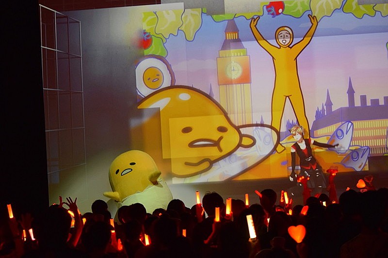 「(c)2013, 2018 SANRIO CO., LTD. 」5枚目/13