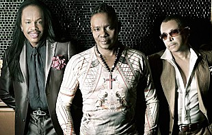 「『5月8日はなんの日？』EW&amp;Fのボーカリスト、フィリップ・ベイリーの誕生日」