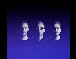 「ゴーゴー・ペンギン、キャリア初となる日本のライブハウス・ツアーが決定」