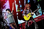 「B&amp;#039;z 30周年記念の映像作品を劇場で！ REC/ライブ/バックステージの模様など」1枚目/1